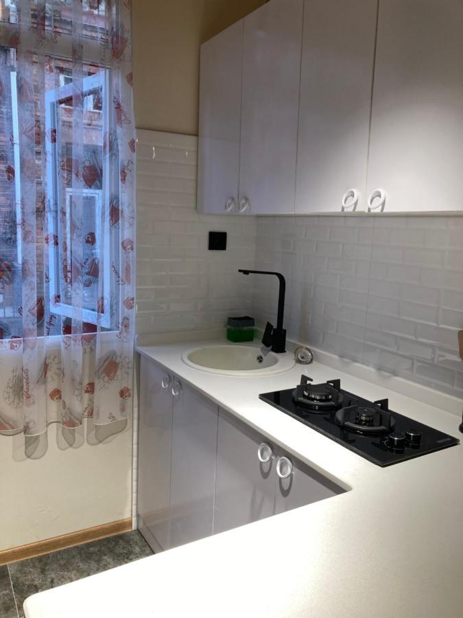Apartment Kostava 10 Batumi Luaran gambar