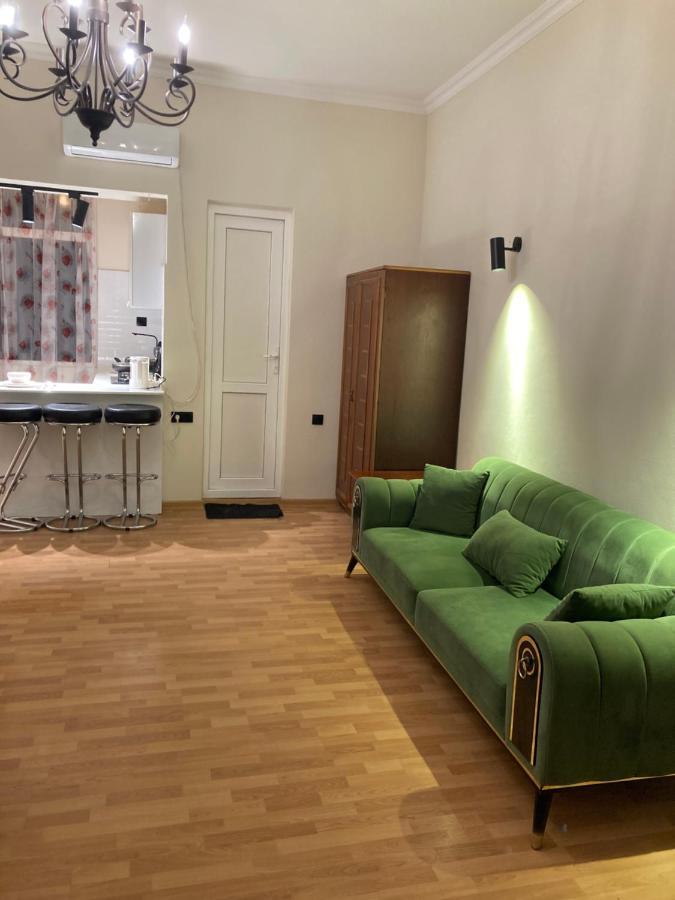 Apartment Kostava 10 Batumi Luaran gambar